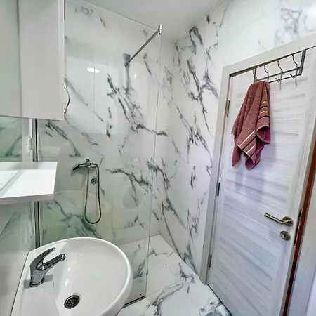 Lägenhet Bs Podgorica
